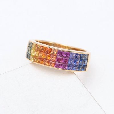 RILEY RAINBOW SAPPHIRE RING IN 18K GOLD